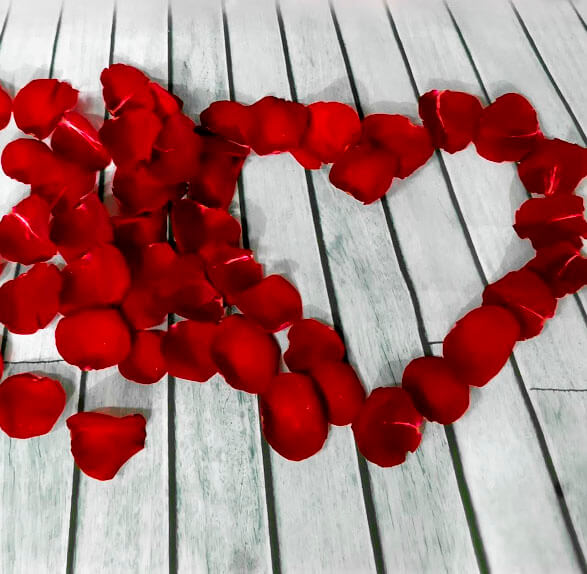 Ramo de flores elegante preparado por florista en 