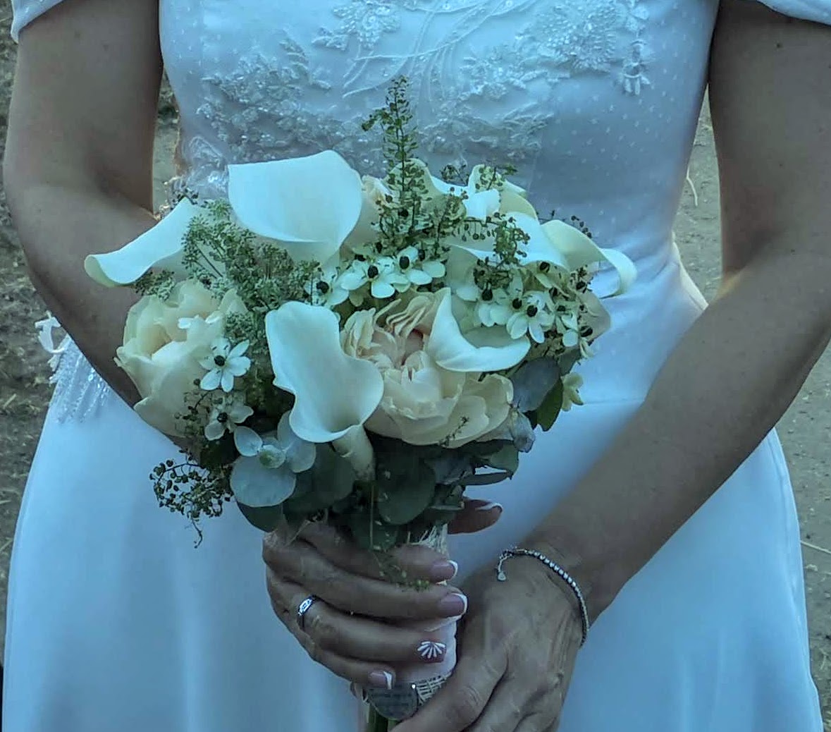 Arreglos florales elegantes en 